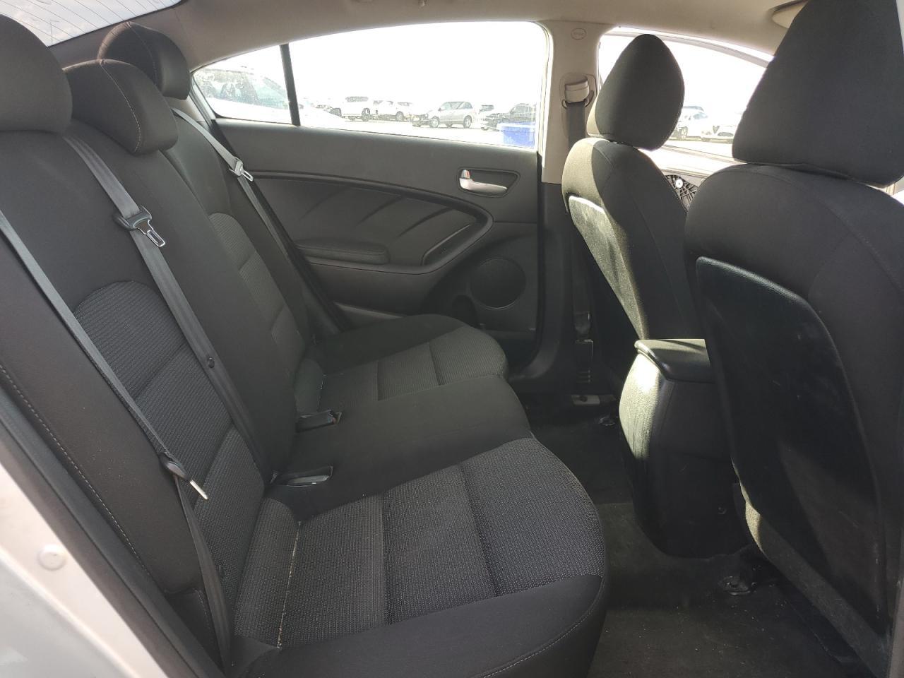 2018 KIA FORTE