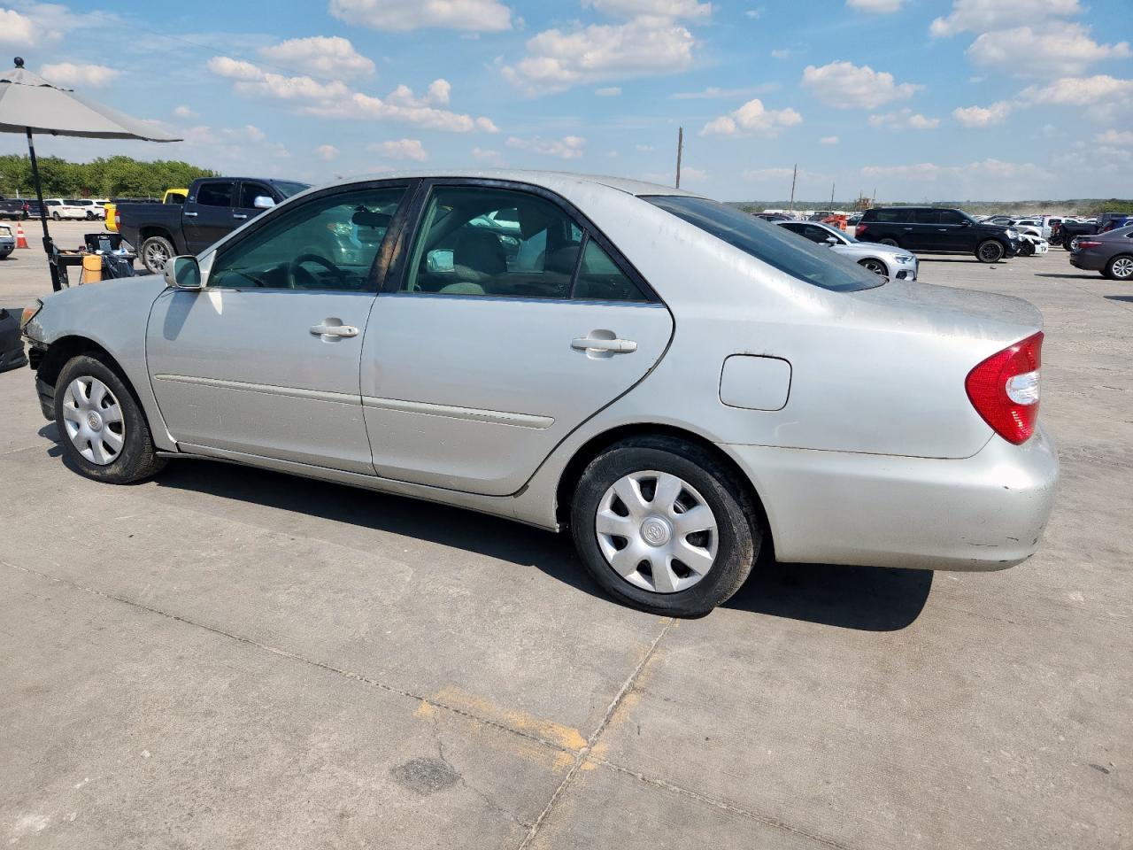 2002 TOYOTA CAMRY
