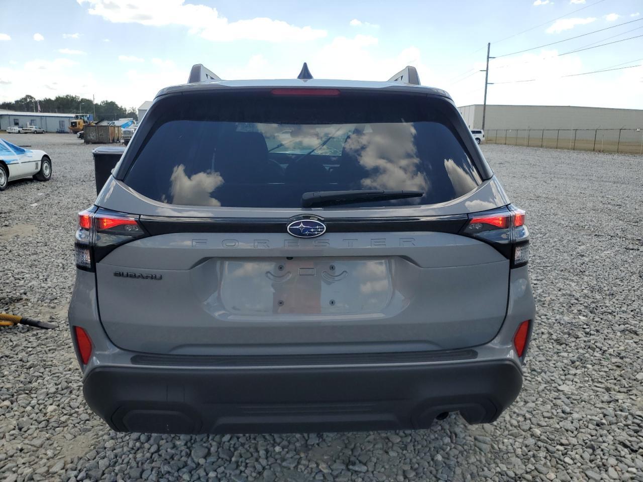 2025 SUBARU FORESTER