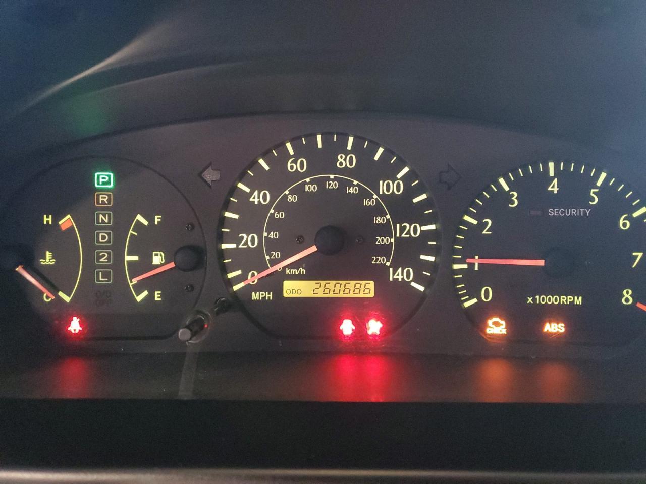2001 TOYOTA CAMRY