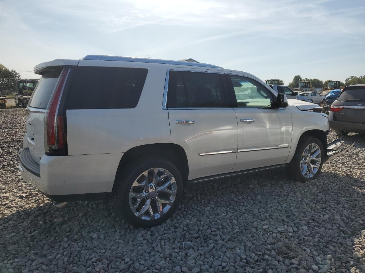2017 CADILLAC ESCALADE