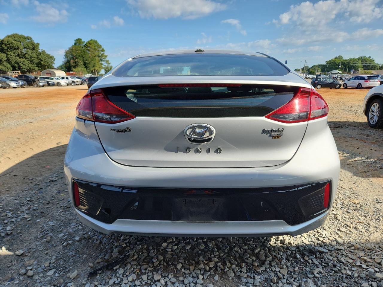 2017 HYUNDAI Ioniq