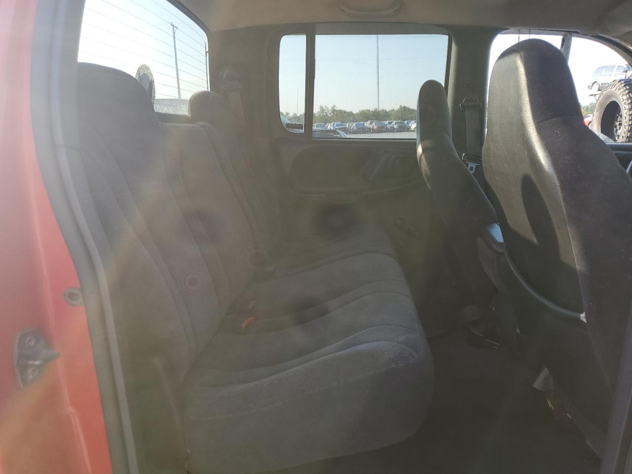 2000 DODGE Dakota