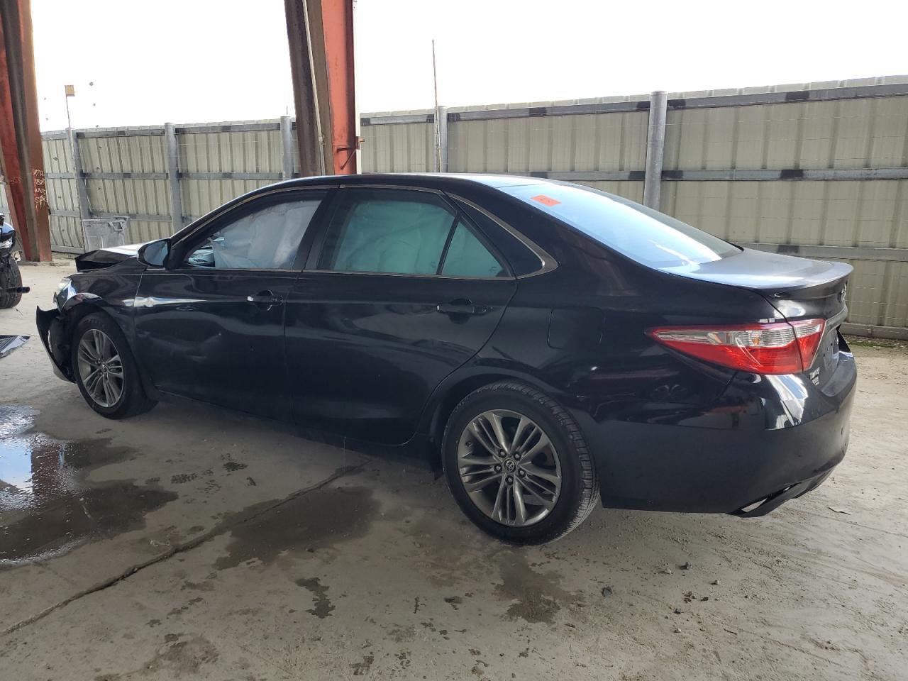 2015 TOYOTA CAMRY