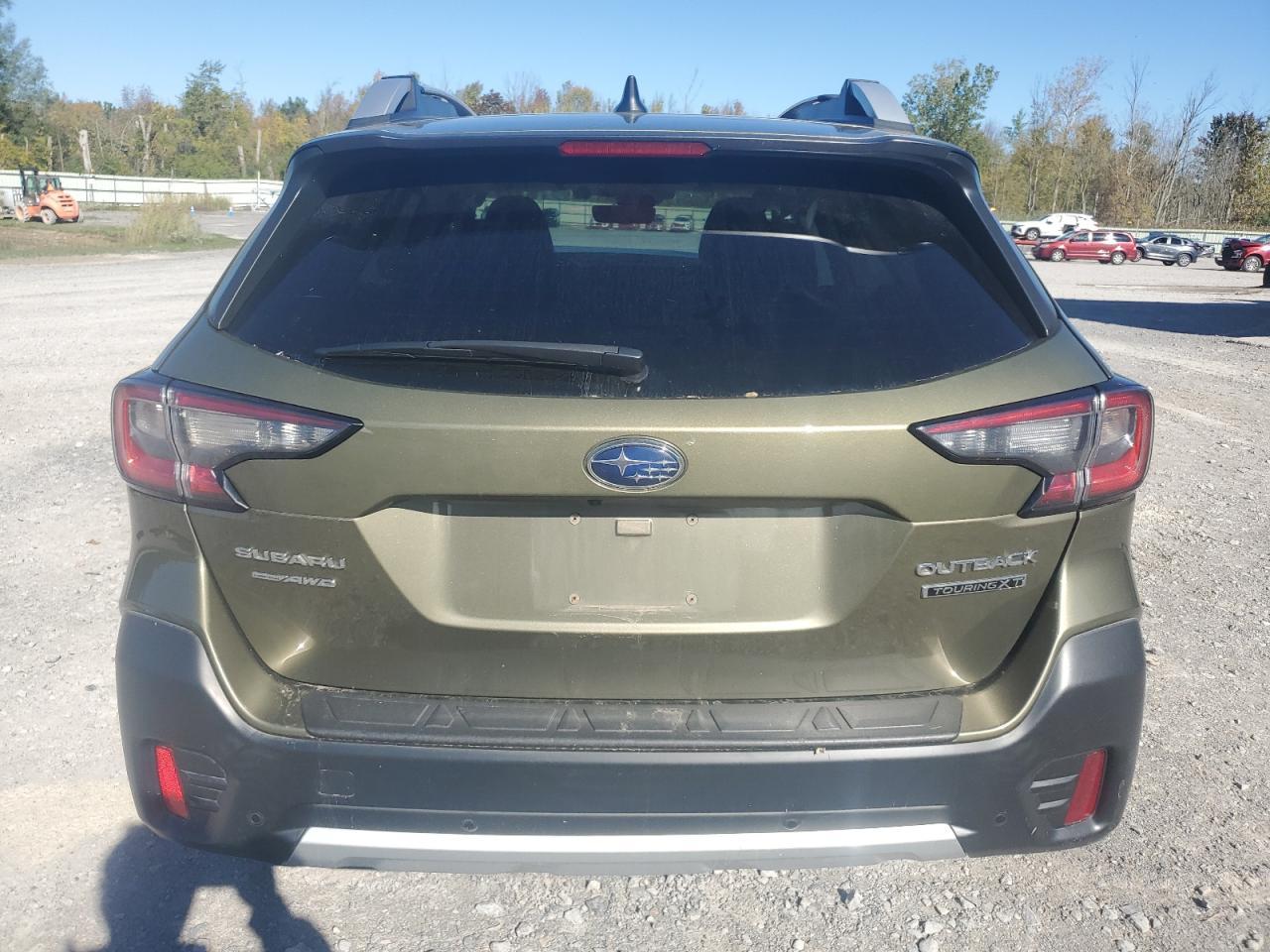 2020 SUBARU Outback