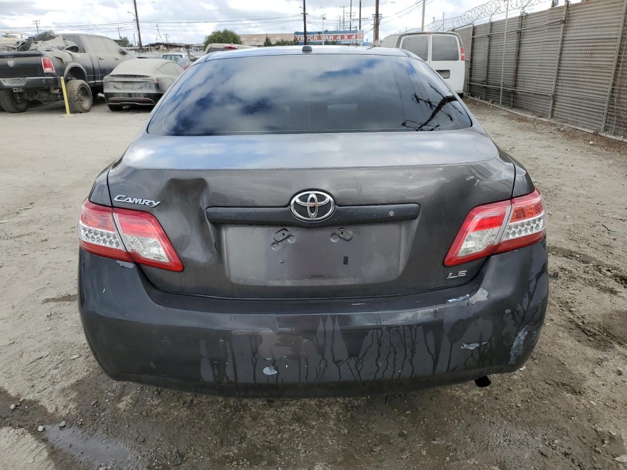 2010 TOYOTA CAMRY