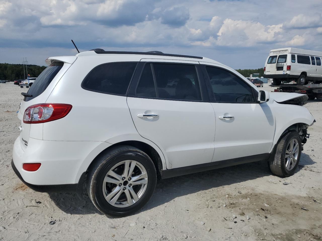 2011 HYUNDAI SANTA FE