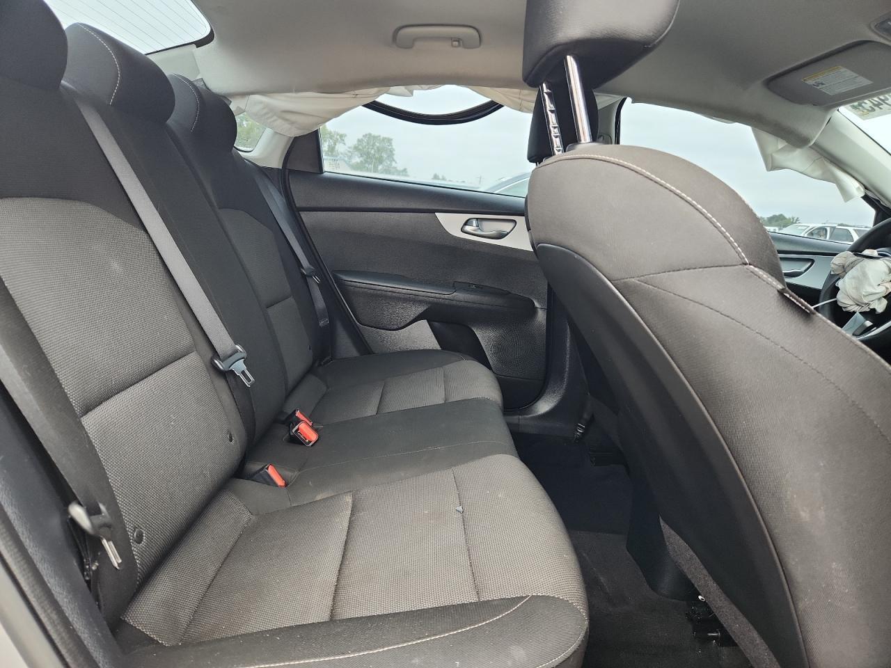 2023 KIA FORTE