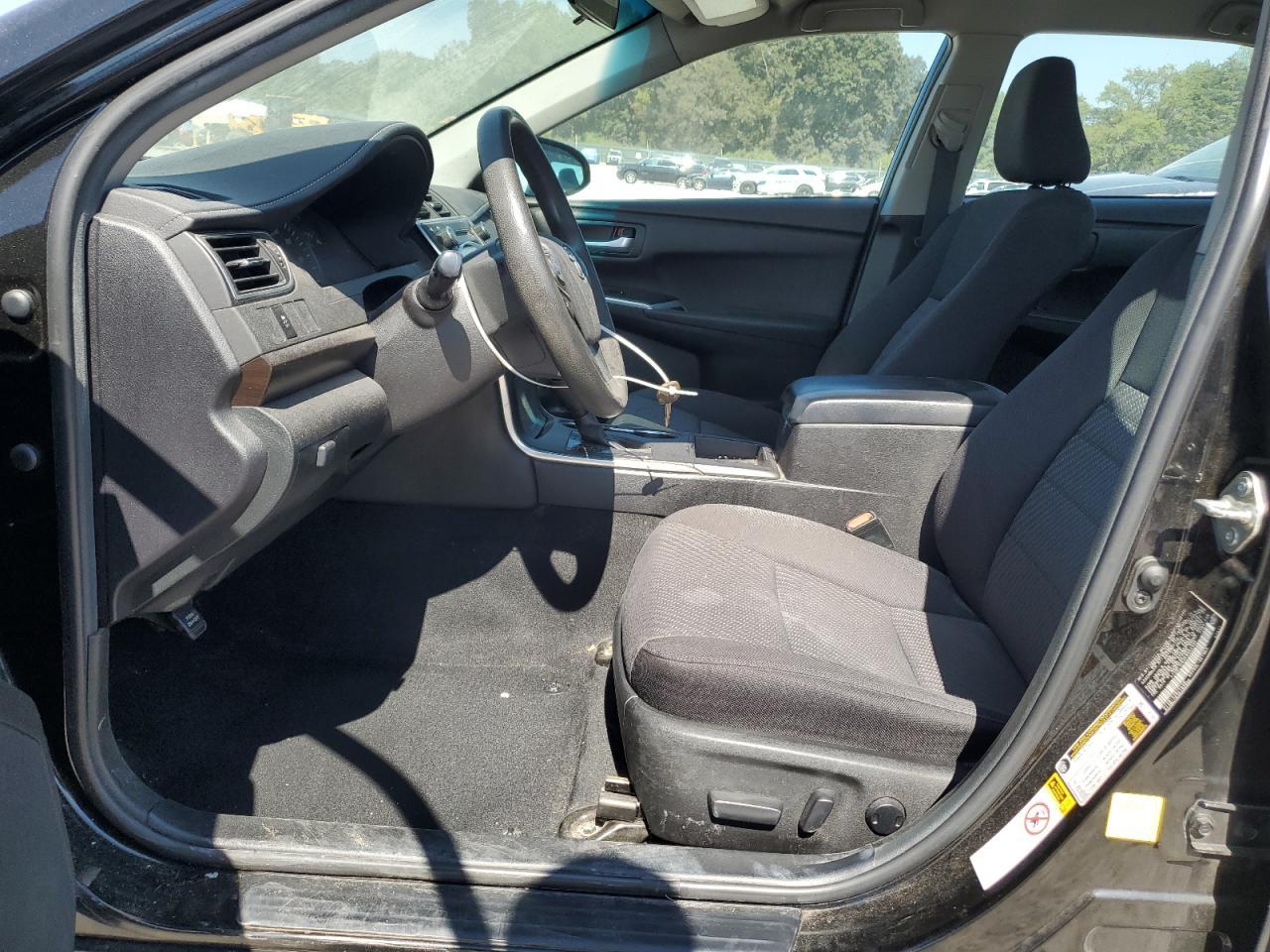 2015 TOYOTA CAMRY