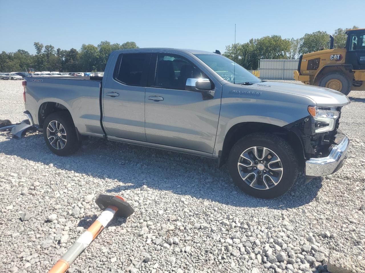 2025 CHEVROLET Silverado