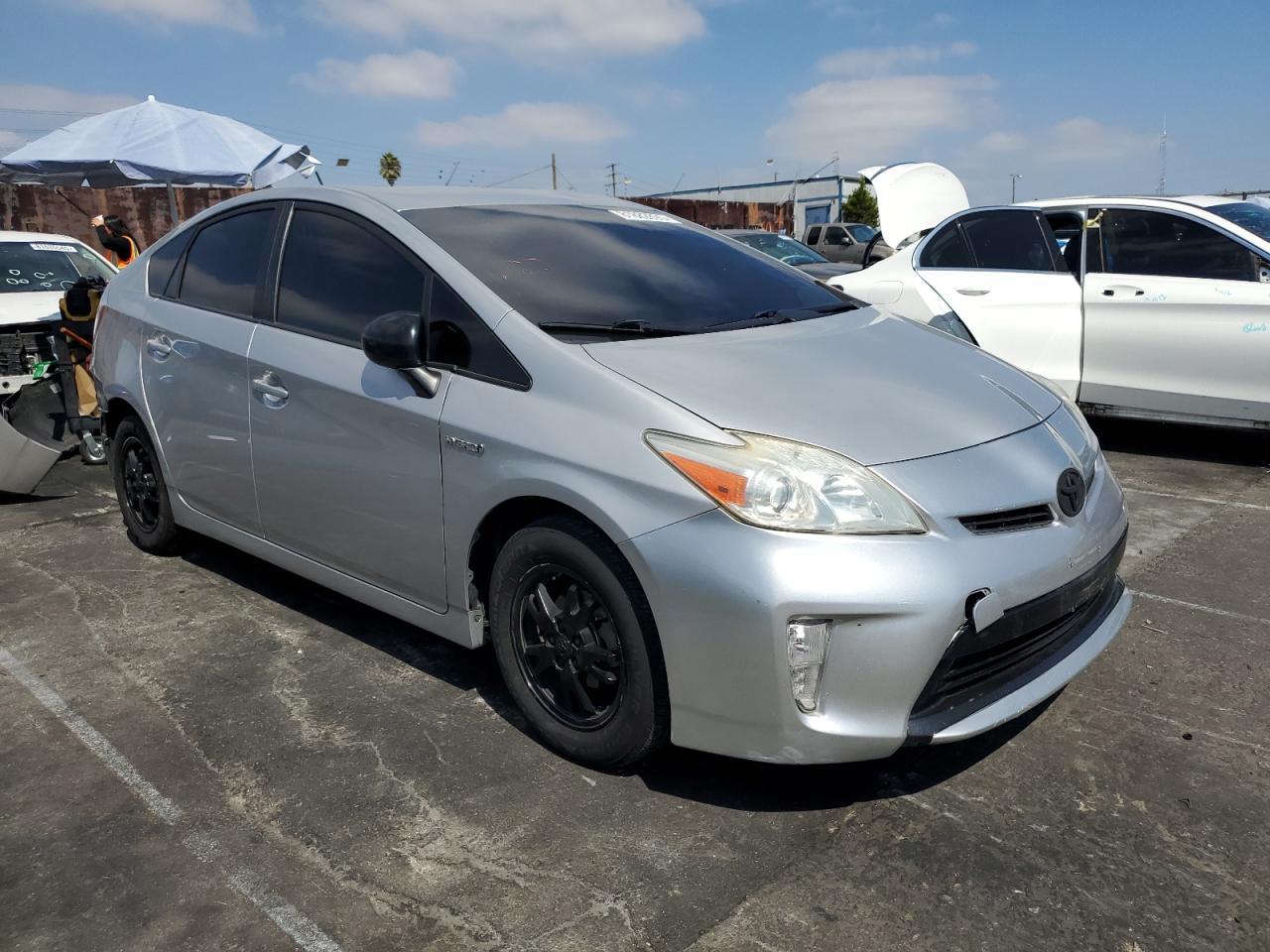 2013 TOYOTA PRIUS