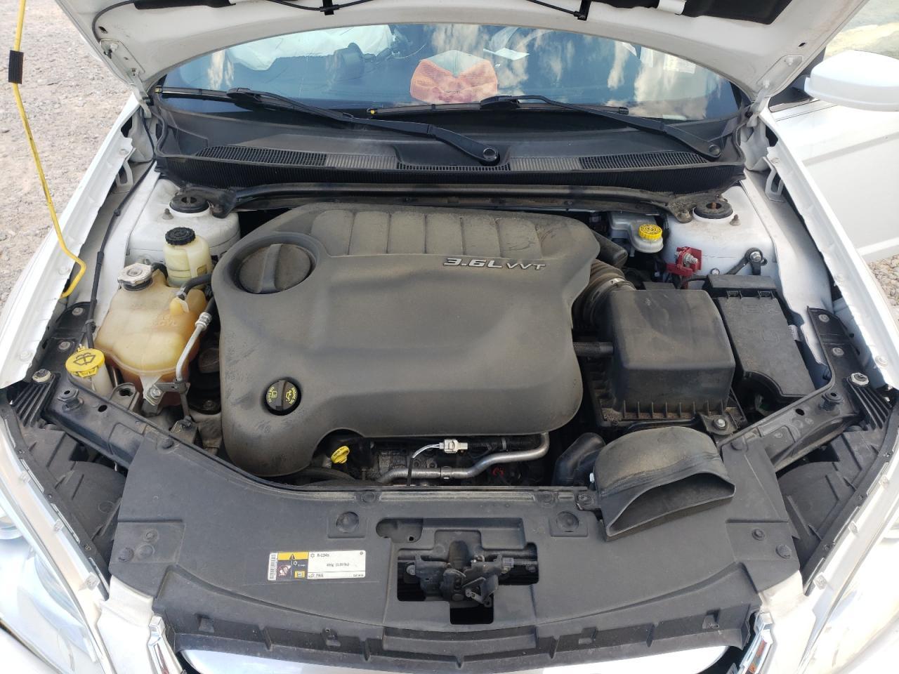 2014 CHRYSLER 200