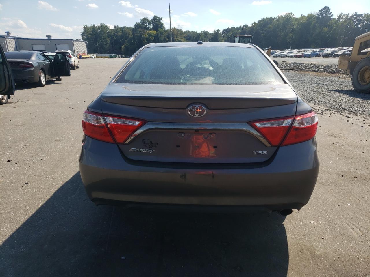 2015 TOYOTA CAMRY