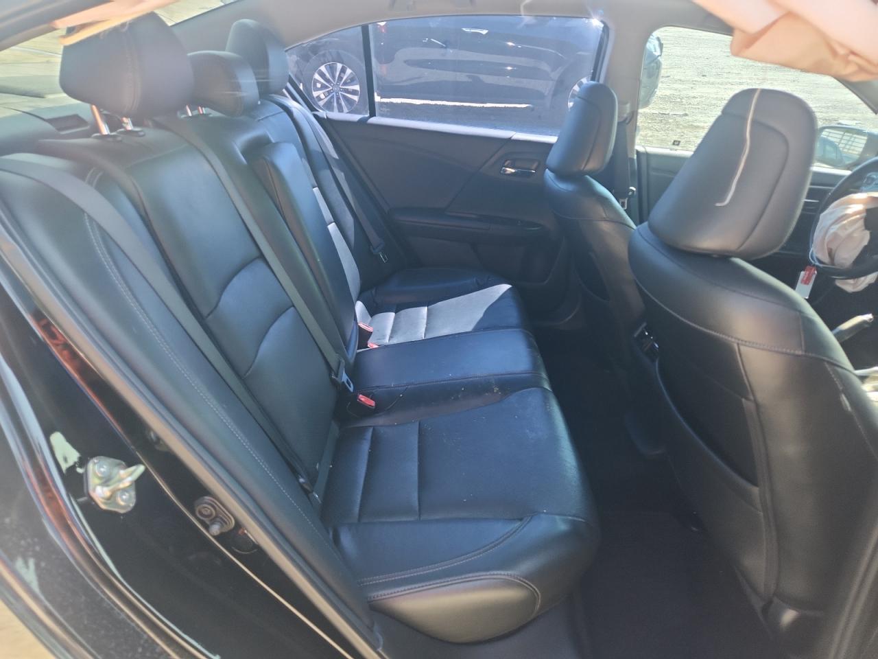 2017 HONDA ACCORD