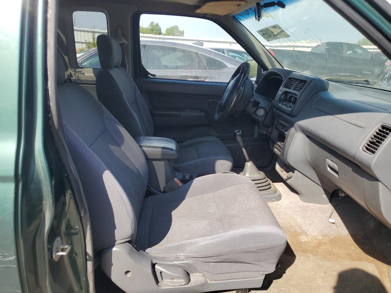 2001 NISSAN Frontier
