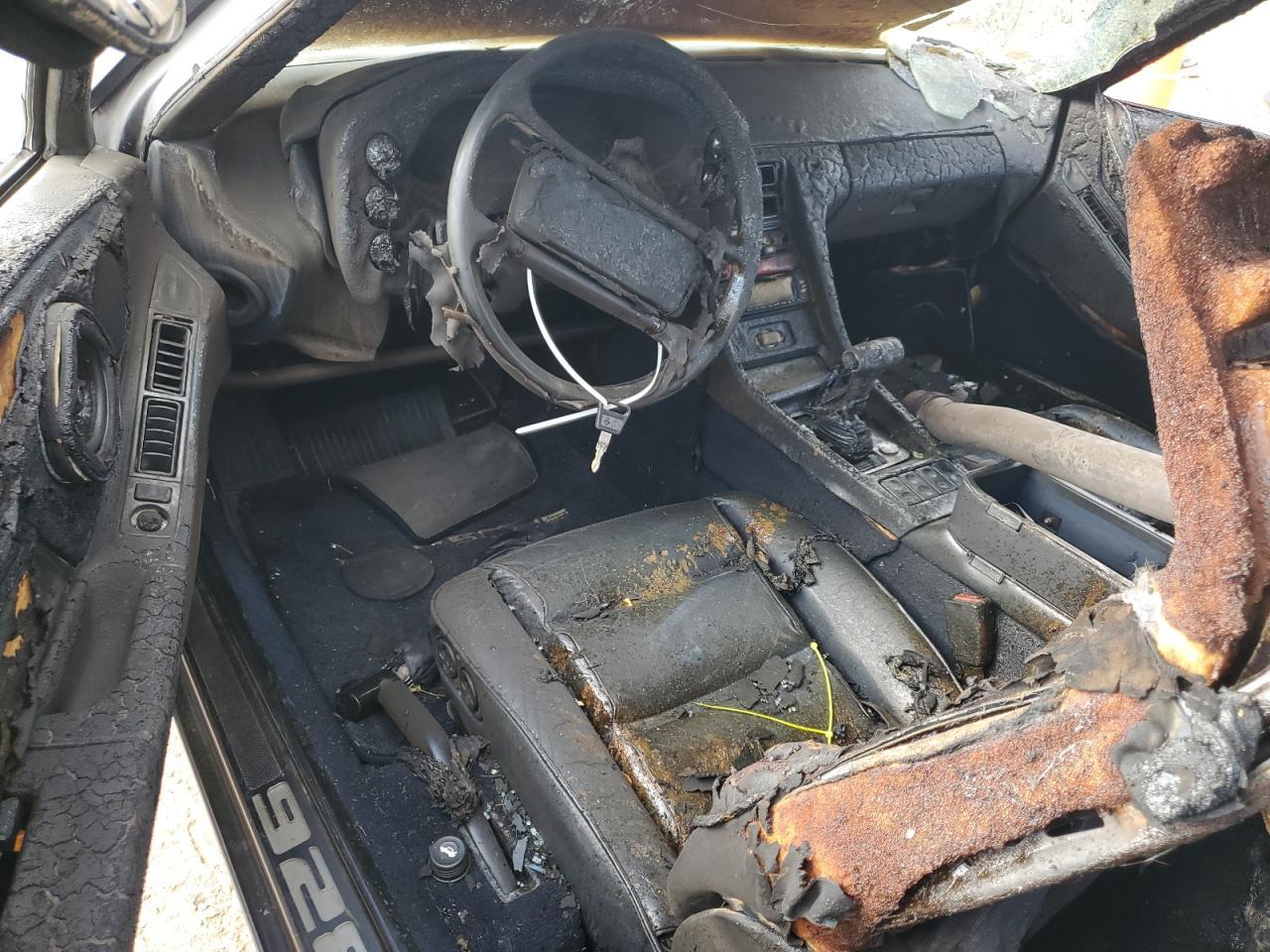 1987 PORSCHE 928