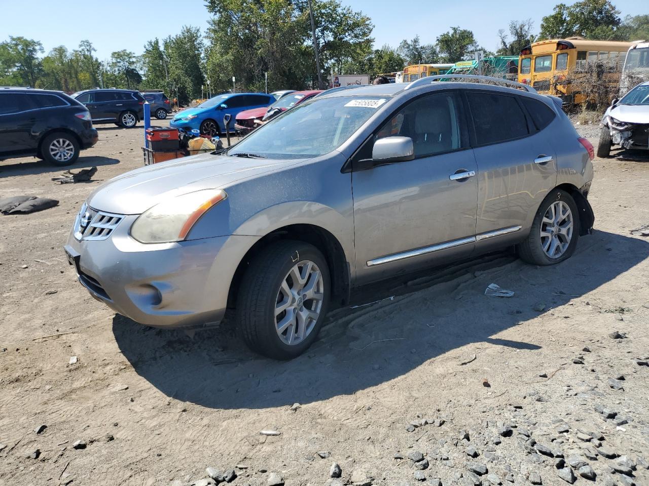 2011 NISSAN ROGUE