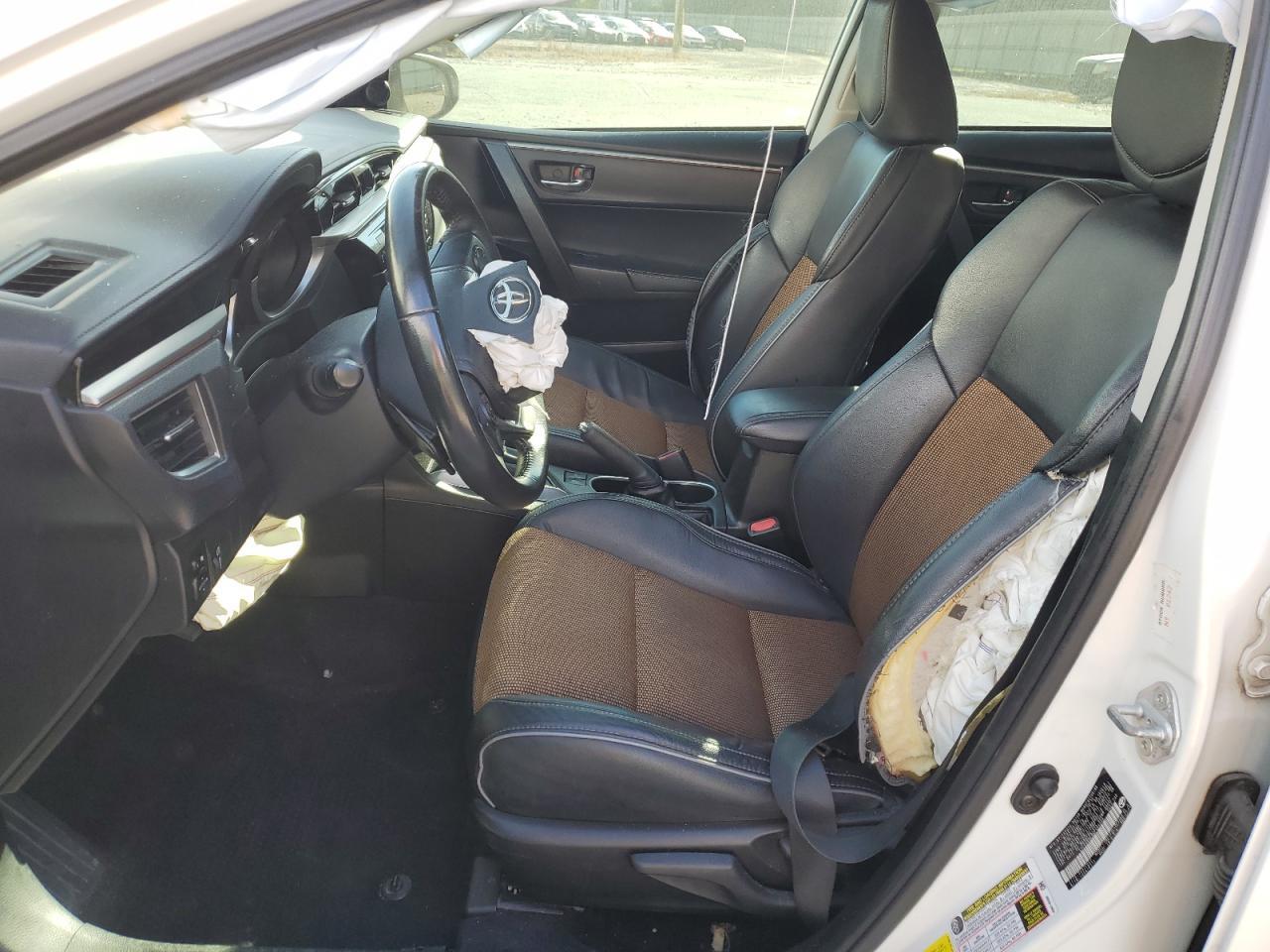 2016 TOYOTA COROLLA