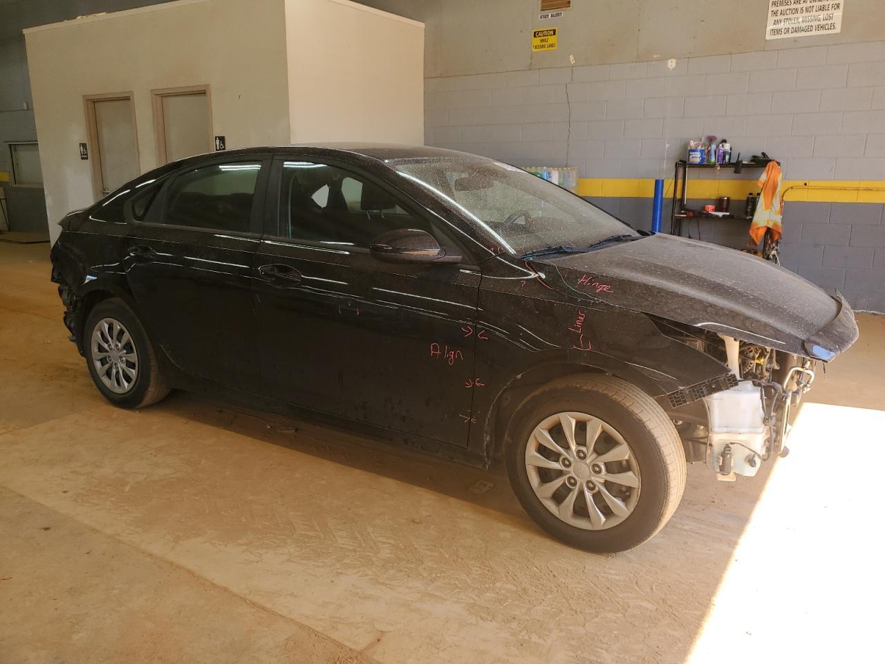 2023 KIA FORTE