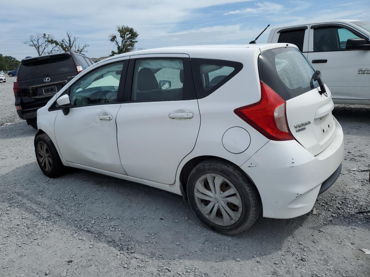 2017 NISSAN Versa Note