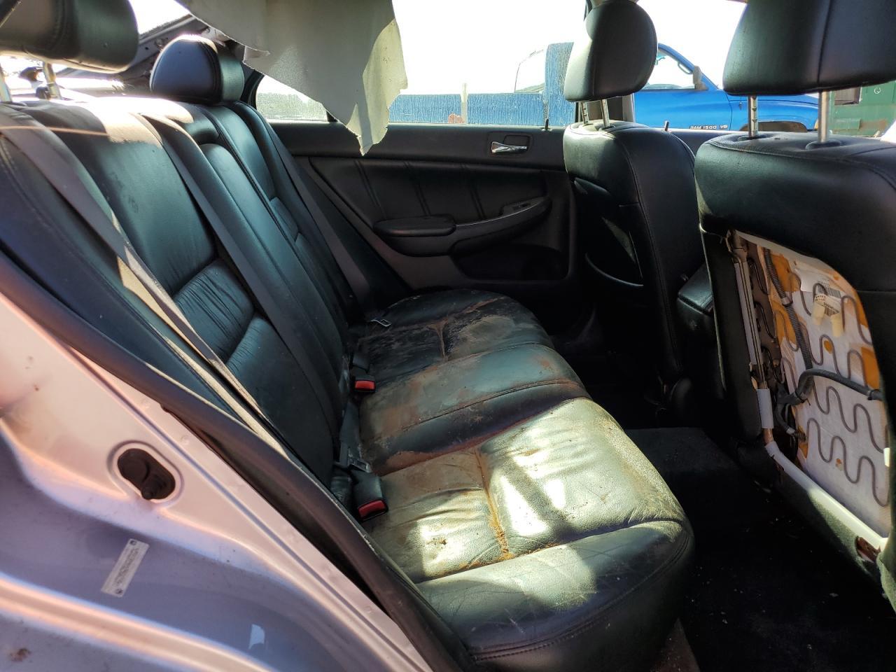 2004 HONDA ACCORD