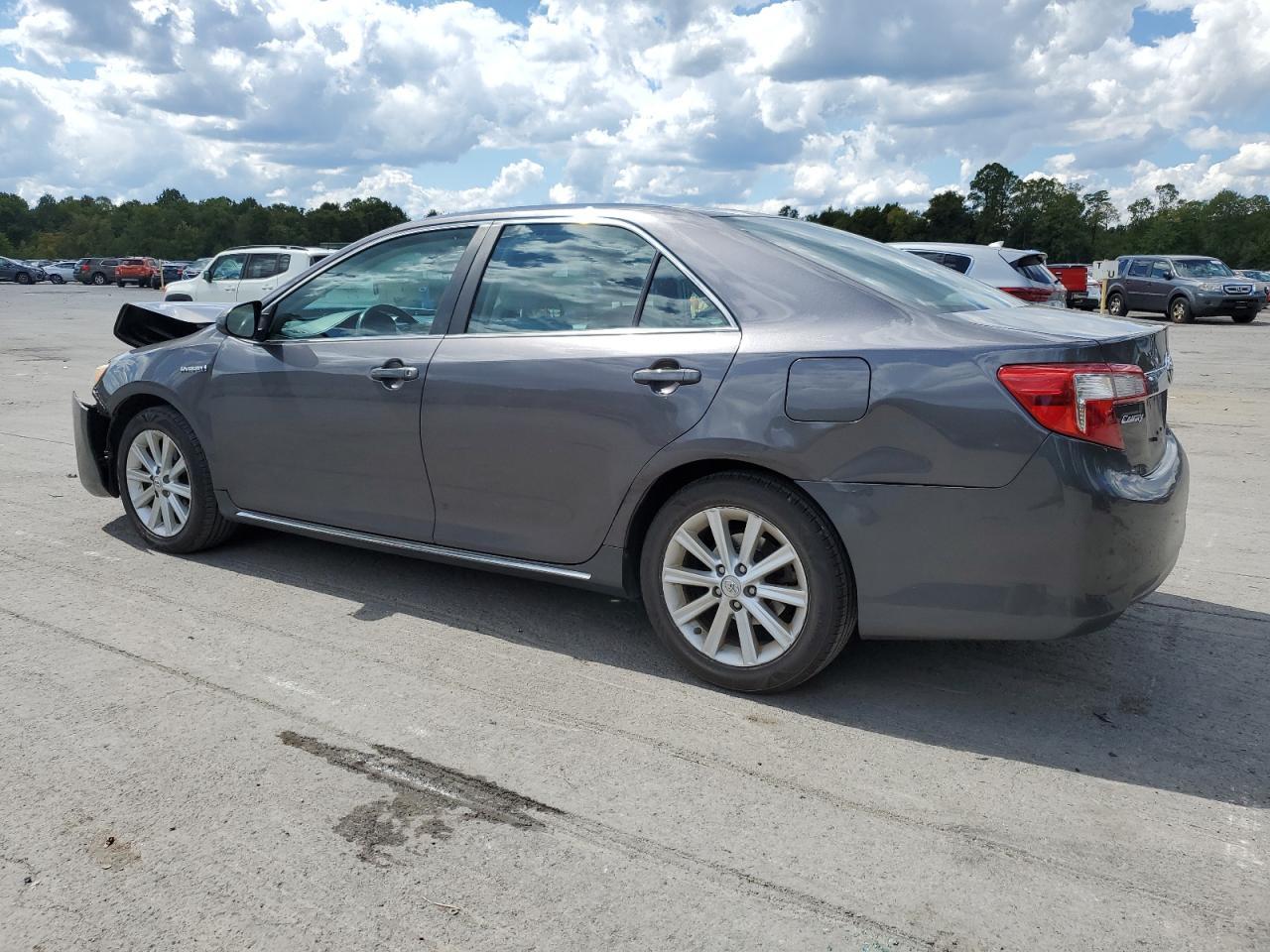 2013 TOYOTA CAMRY