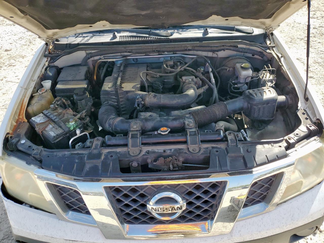 2012 NISSAN Frontier