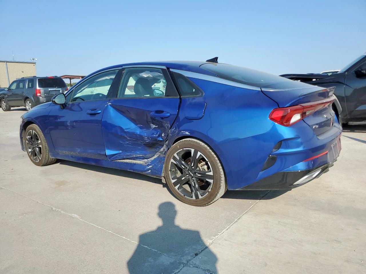 2022 KIA K5