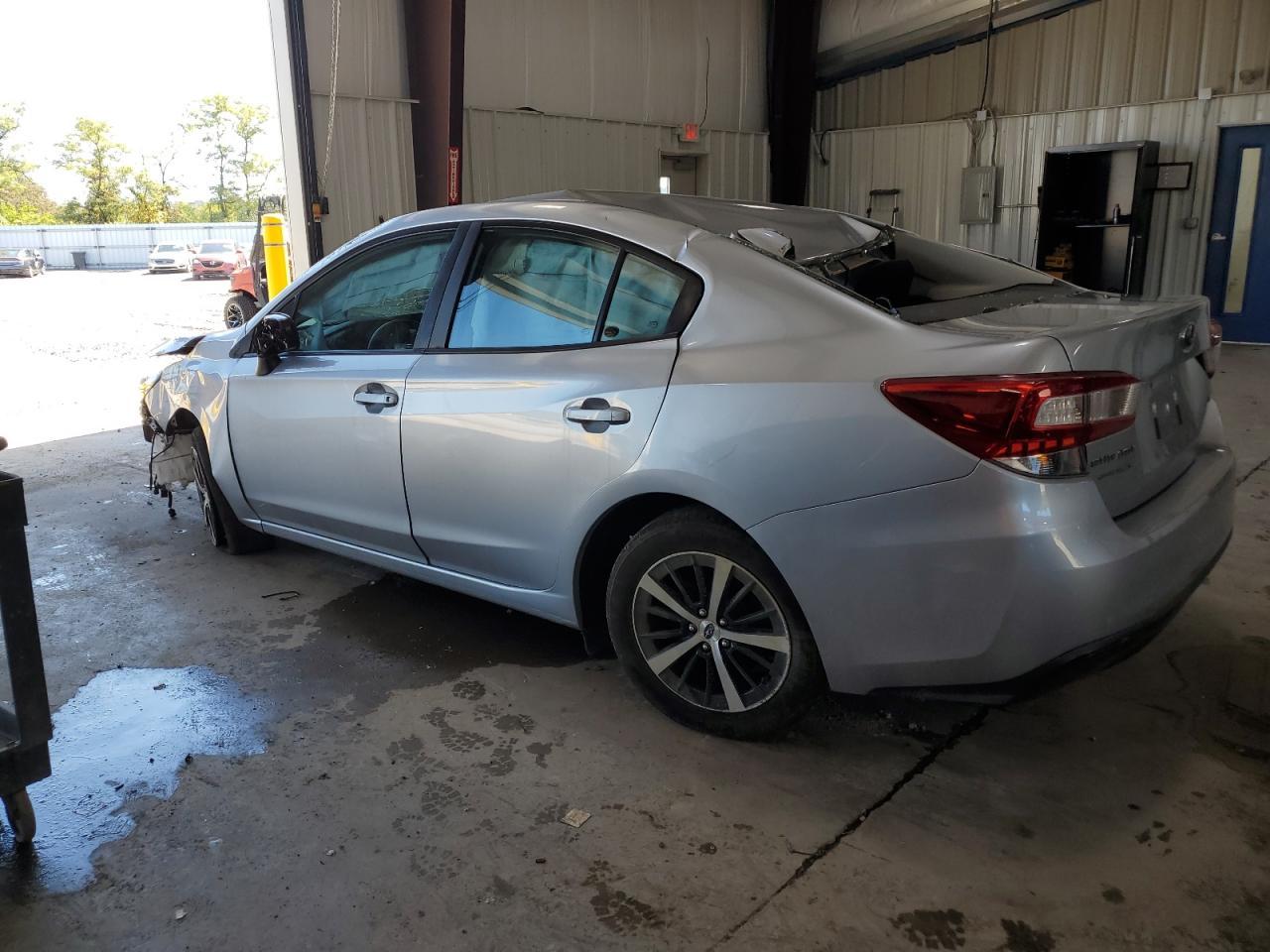 2022 SUBARU IMPREZA