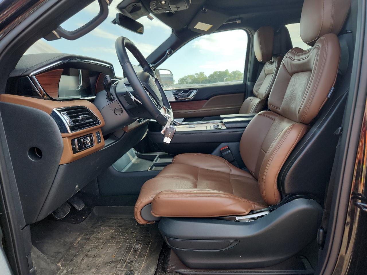 2024 LINCOLN Navigator