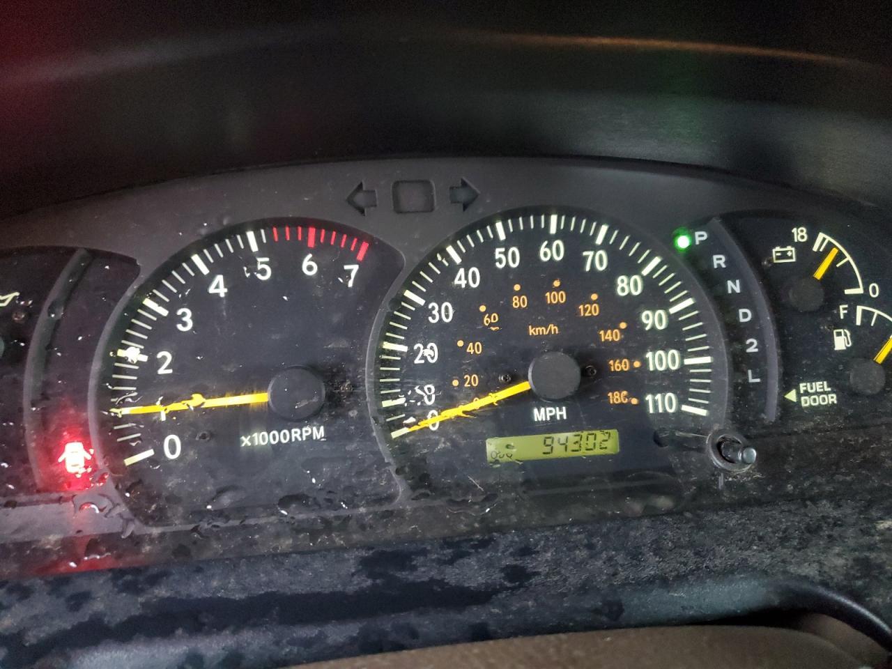 2002 TOYOTA TUNDRA