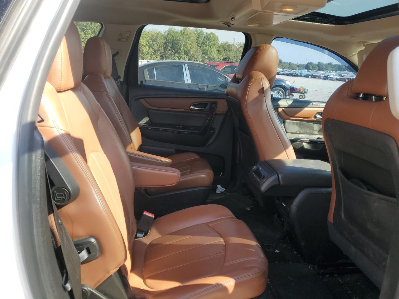 2016 CHEVROLET TRAVERSE