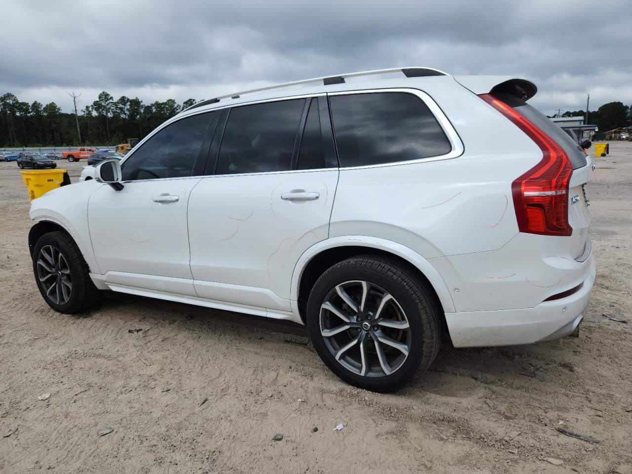 2018 VOLVO XC90