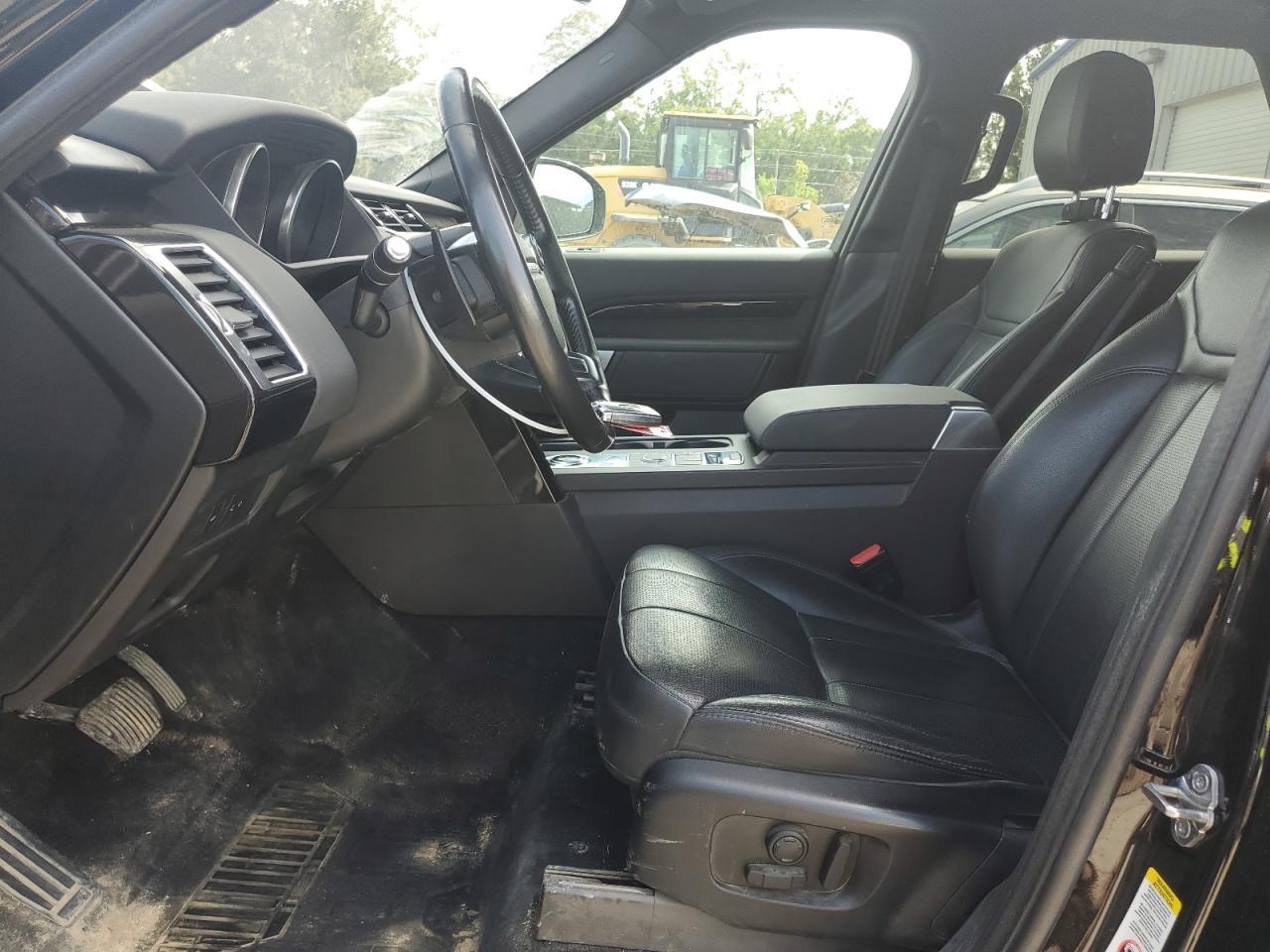 2018 LAND ROVER Discovery