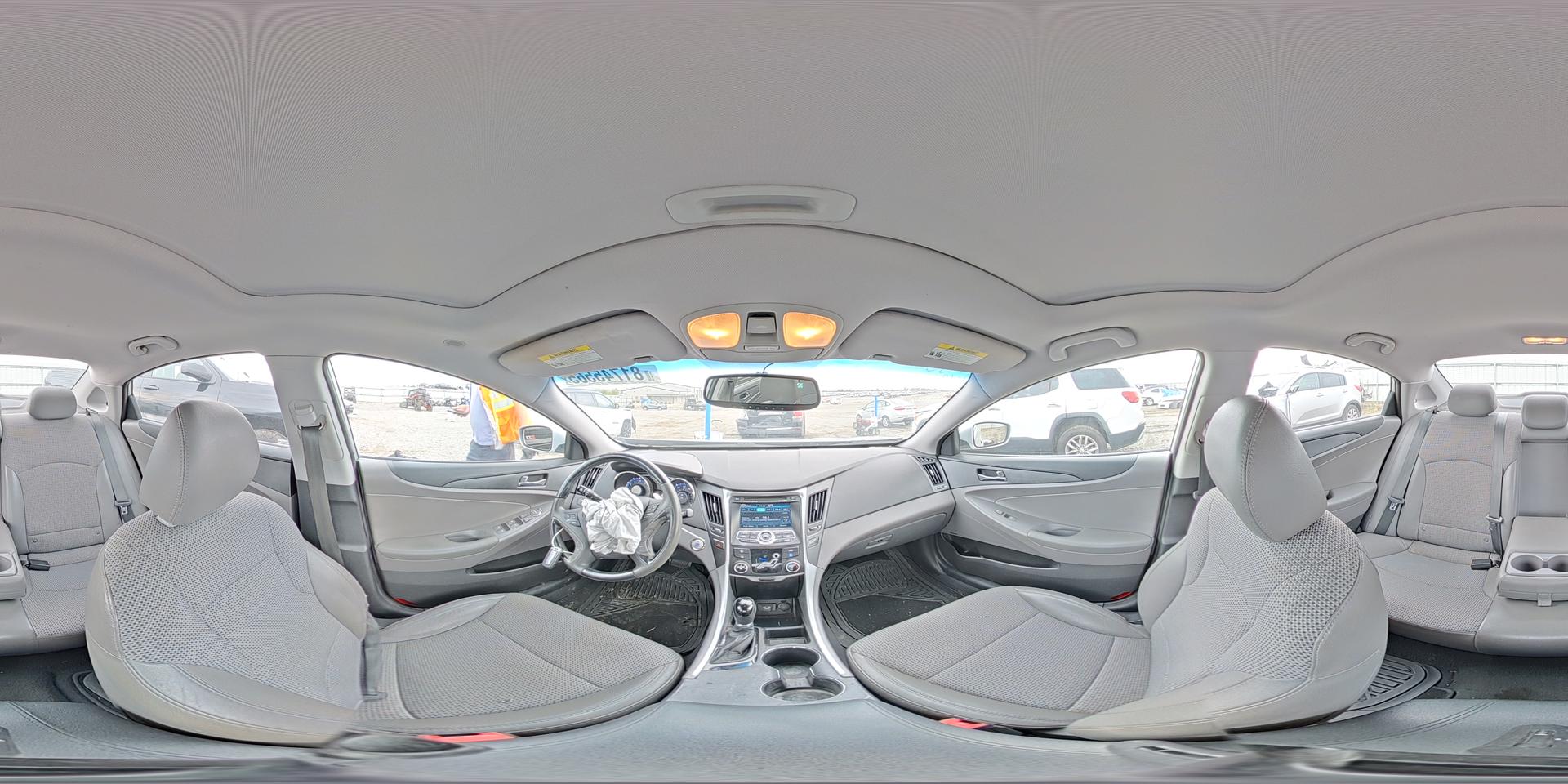 2011 HYUNDAI SONATA