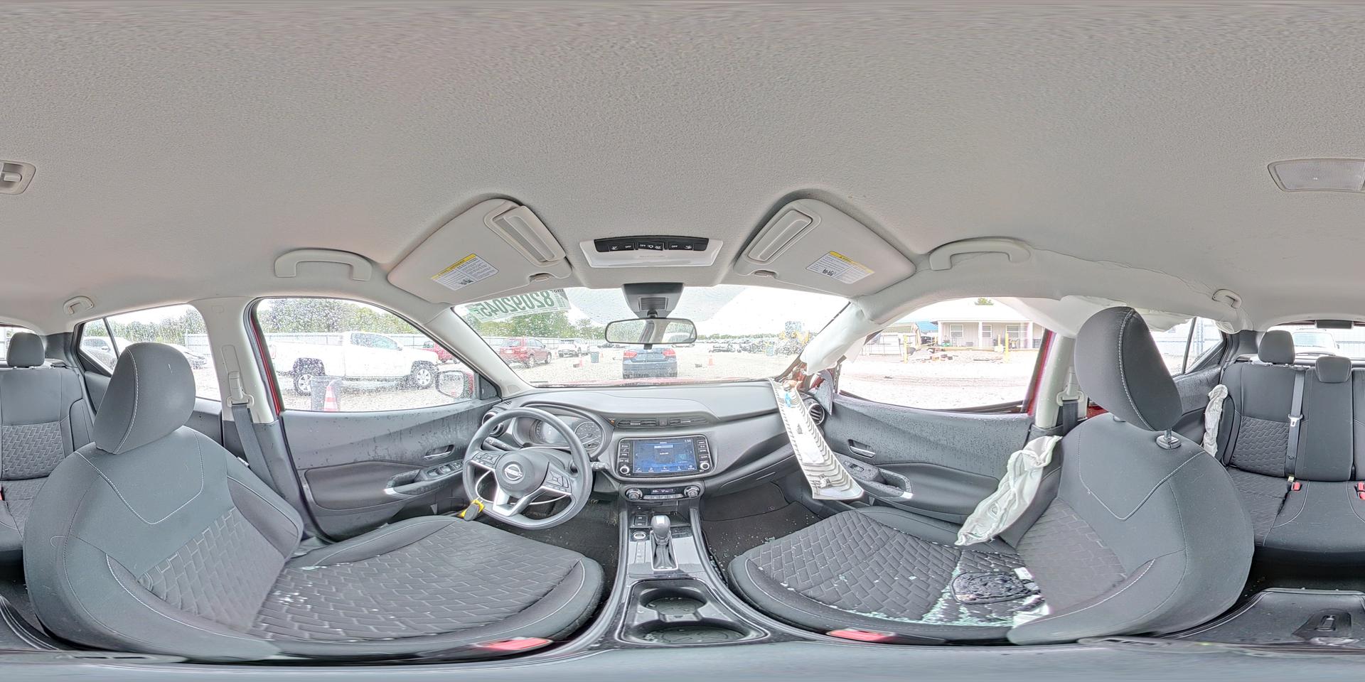 2022 NISSAN KICKS