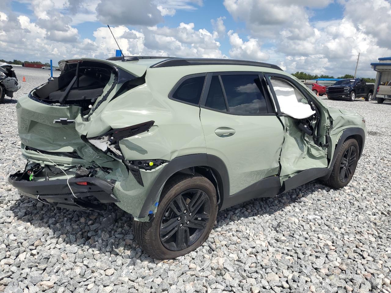 2025 CHEVROLET TRAX