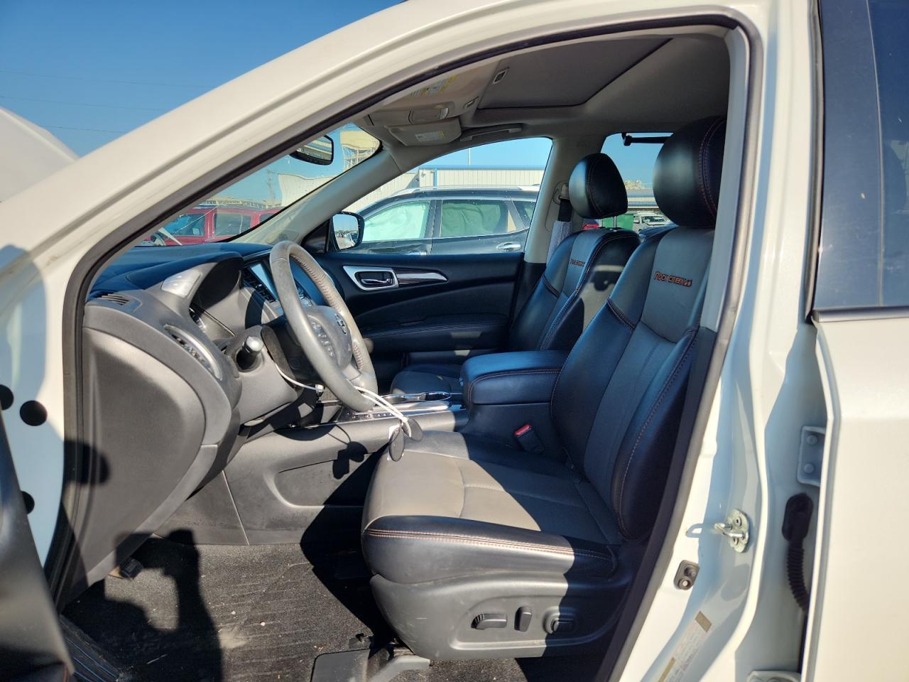 2020 NISSAN PATHFINDER