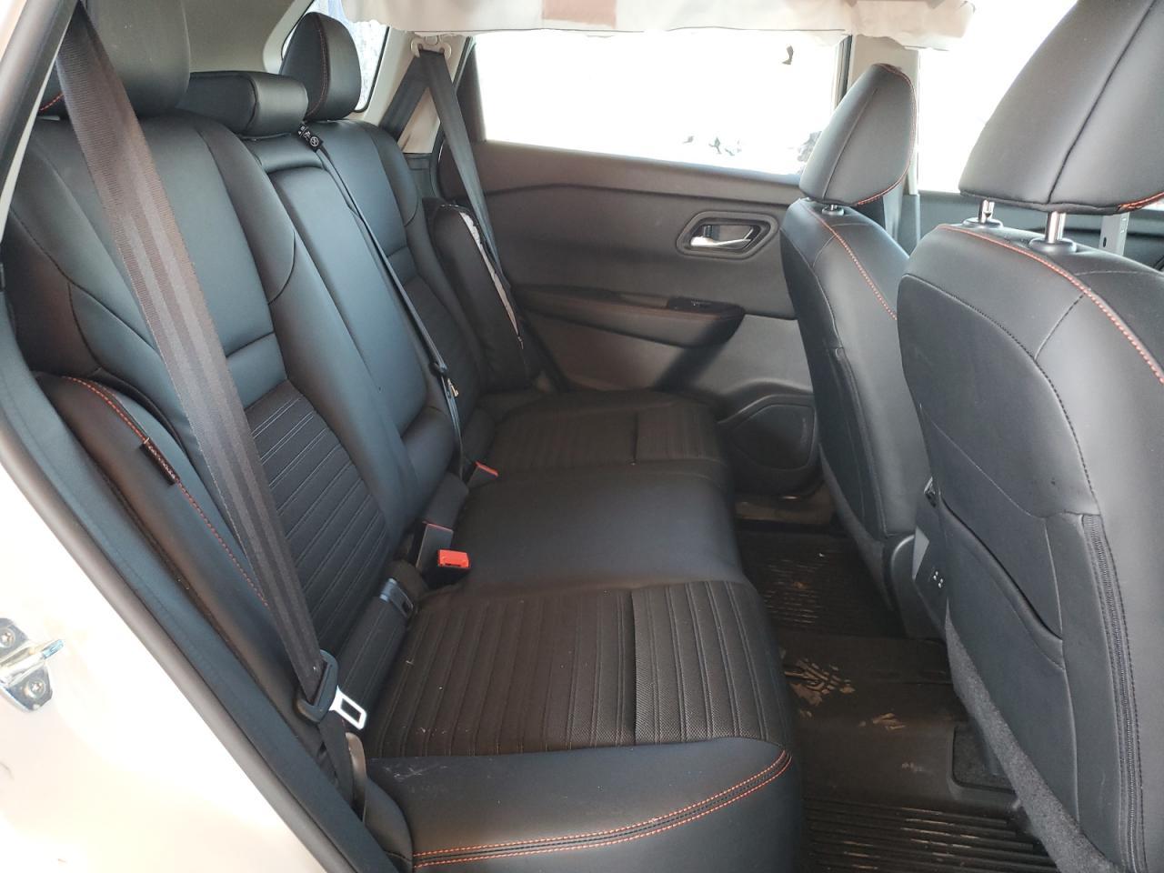 2025 NISSAN ROGUE