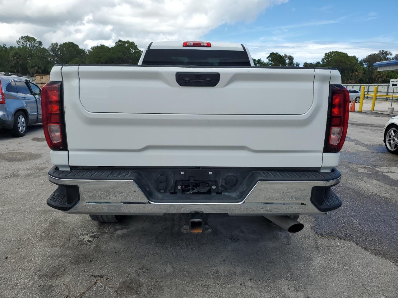 2024 GMC Sierra