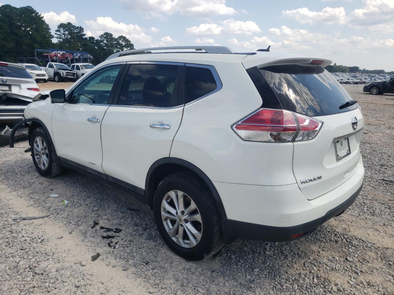 2015 NISSAN ROGUE