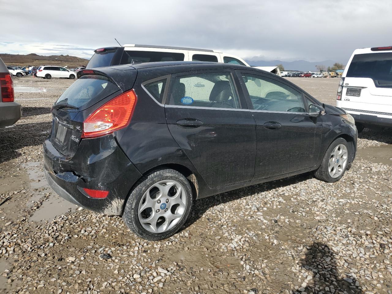 2011 FORD Fiesta
