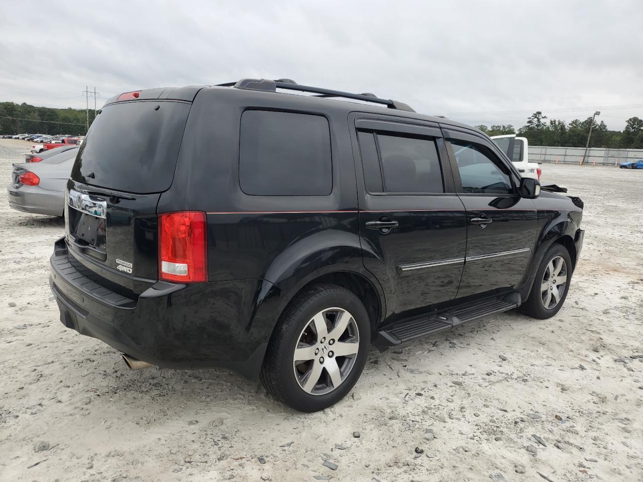 2015 HONDA PILOT