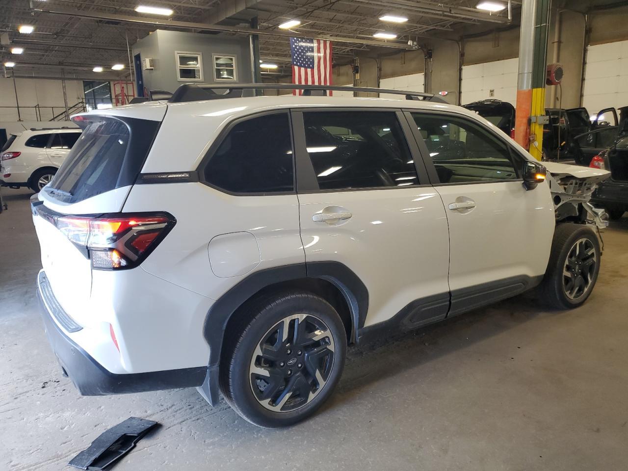 2025 SUBARU FORESTER