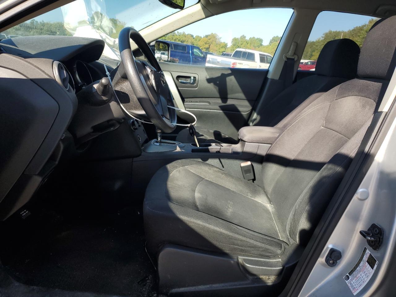 2010 NISSAN ROGUE