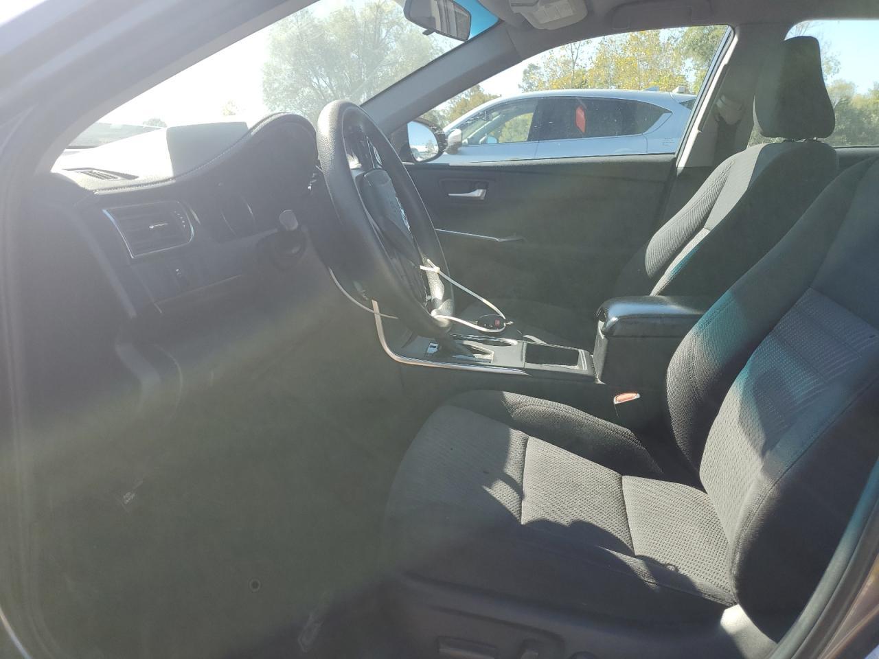 2016 TOYOTA CAMRY