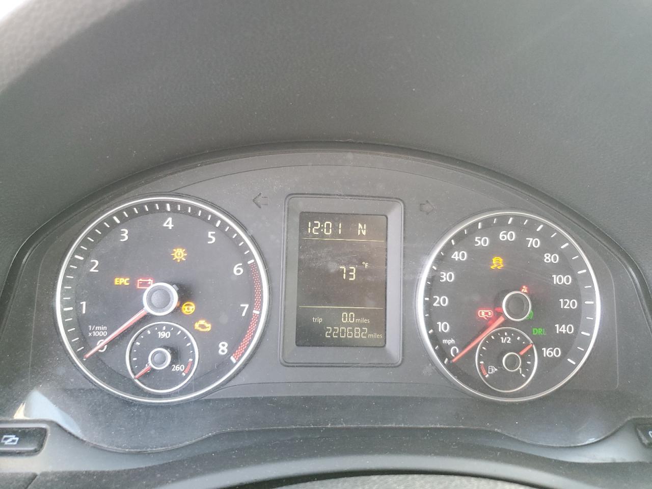 2010 VOLKSWAGEN JETTA