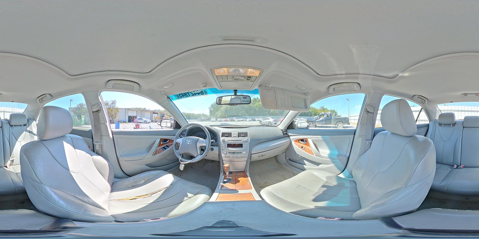 2010 TOYOTA CAMRY