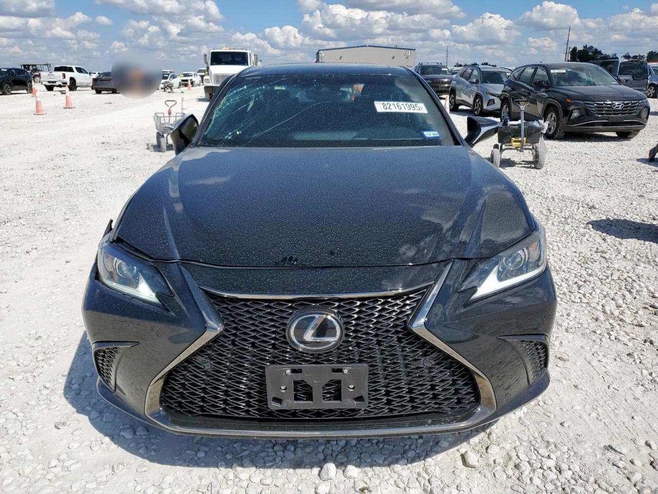 2020 LEXUS Es