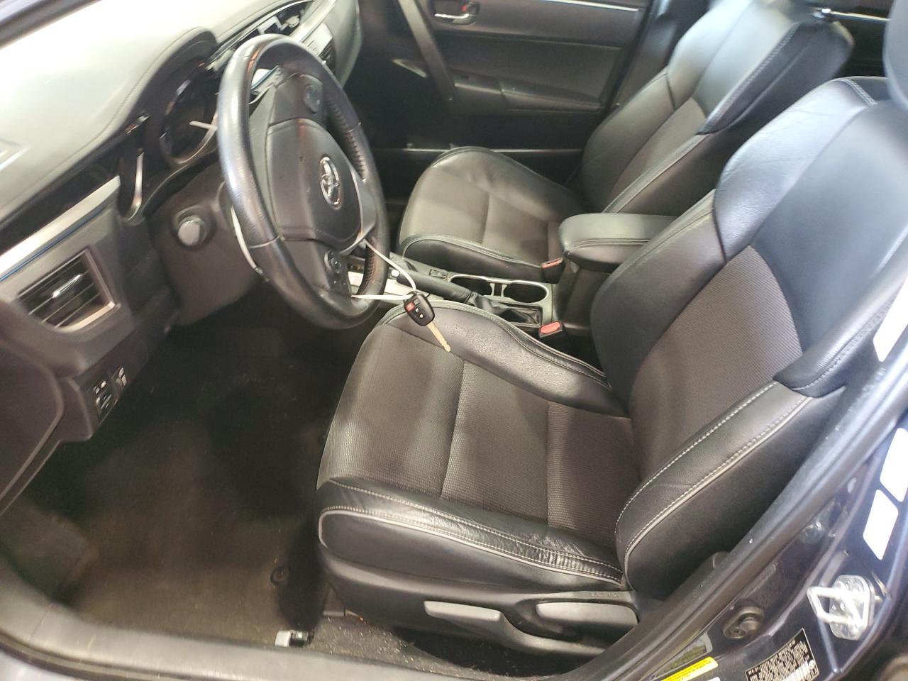 2015 TOYOTA COROLLA